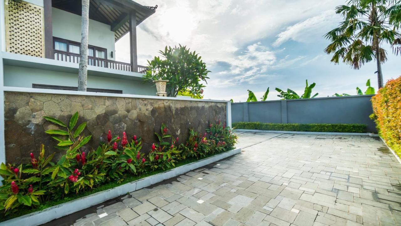 Sotis Villas Canggu Buitenkant foto